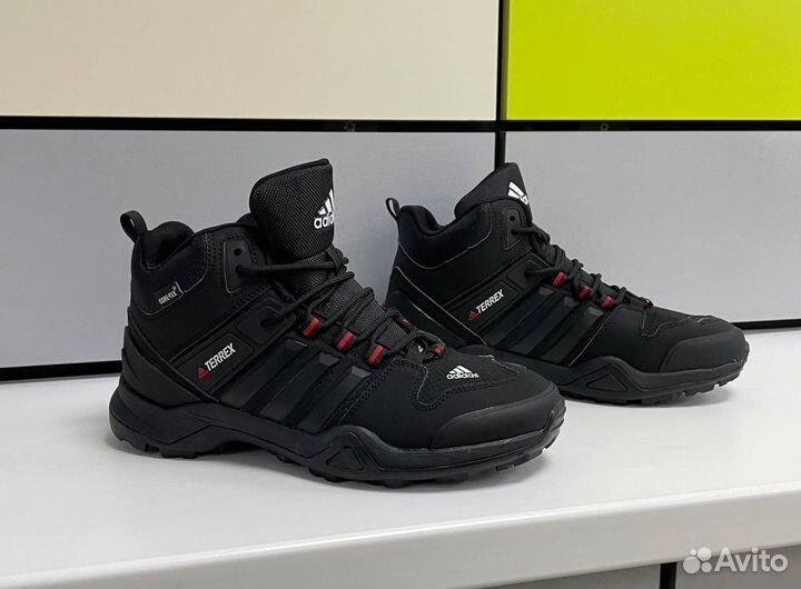 Кроссовки зимние с мехом Adidas Gore-Tex