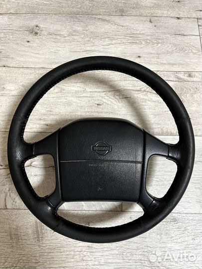 Руль nissan maxima a32