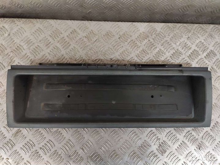 Бленда под номер Audi 100 C4 2.5 4A5853465