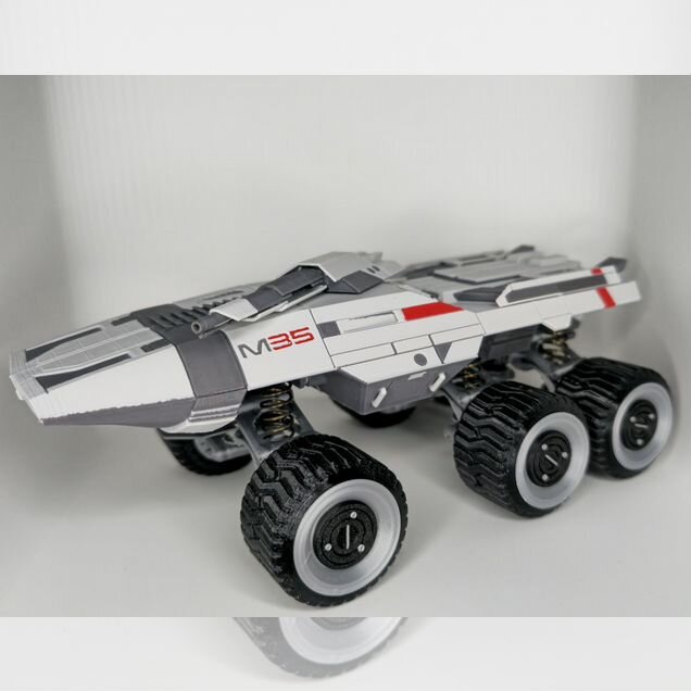 Фигурка M35 Mako из Mass Effect
