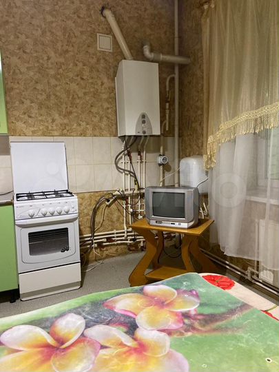 2-к. квартира, 70 м², 2/5 эт.