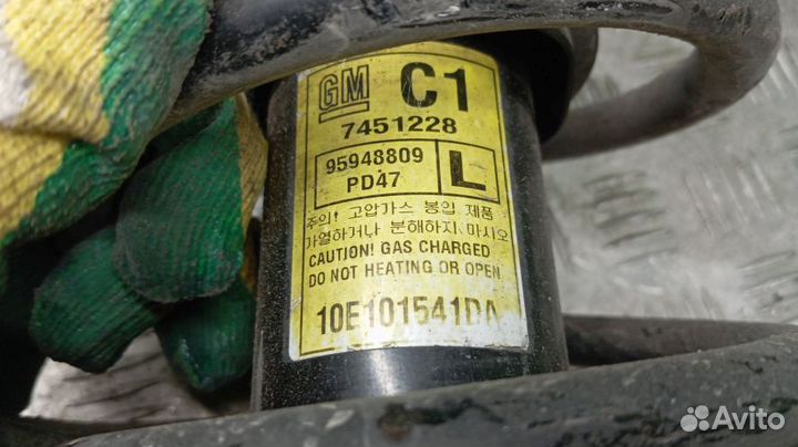 Стойка Chevrolet Captiva Левая Передняя