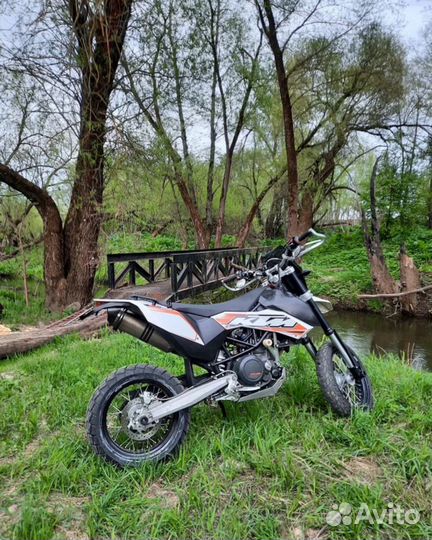 KTM 690 SMC