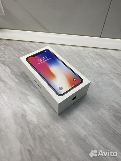 iPhone X, 256 ГБ