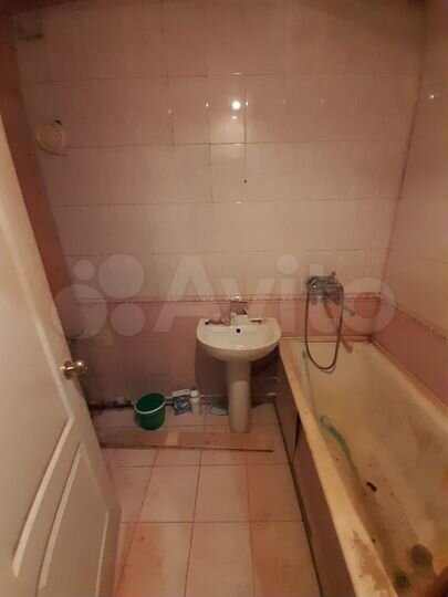 2-к. квартира, 57 м², 1/2 эт.