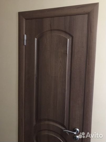 Двери межкомнатные с коробкой новые