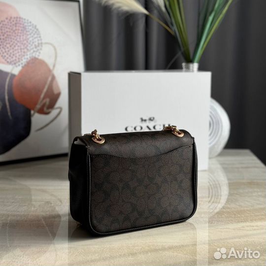 Сумка Coach женская из натуральной кожи