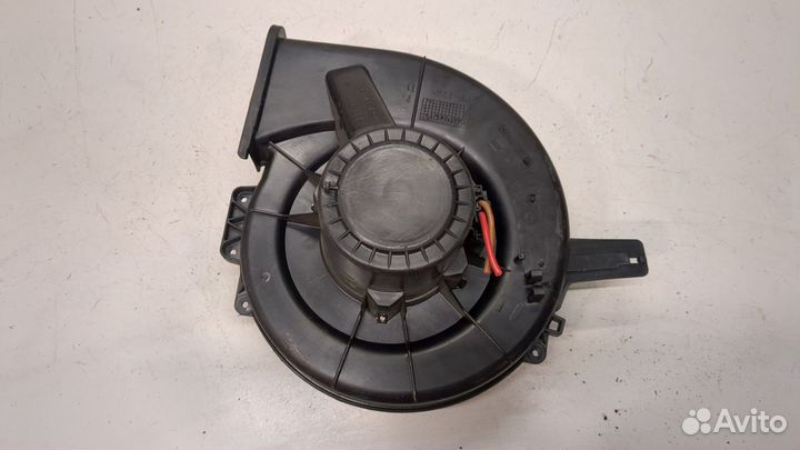 Двигатель отопителя Skoda Roomster, 2006