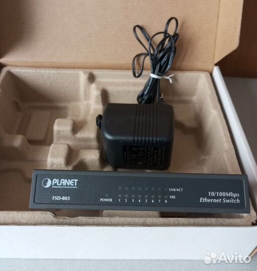 Коммутатор Planet FSD-803