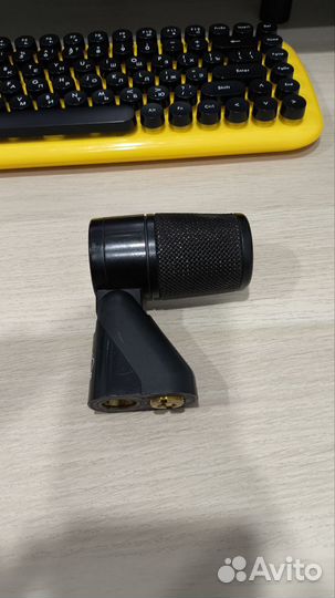 Микрофон akg D440