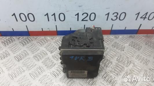Блок ABS toyota corolla verso 2 (1BR03KW01)