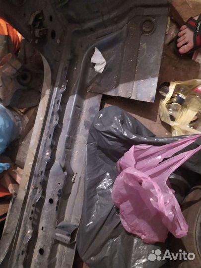 Четверть кузова Фольксваген Поло хэтчбек 5