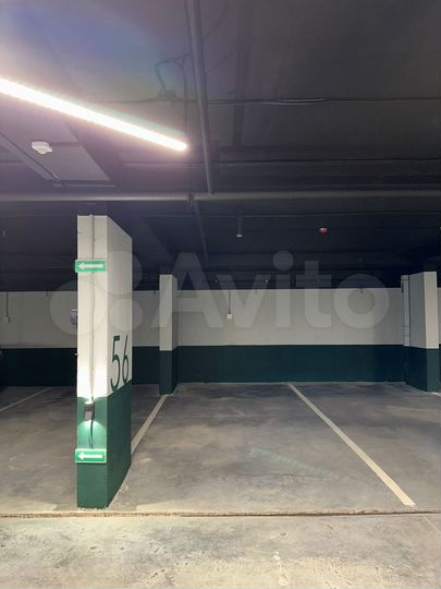Машиноместо, 16 м²