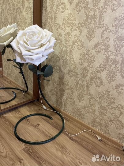 Торшер напольный