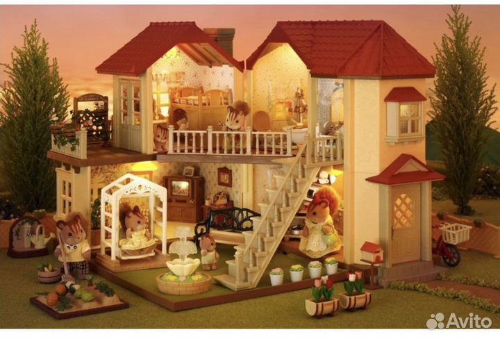 Сильвания фэмили большой дом