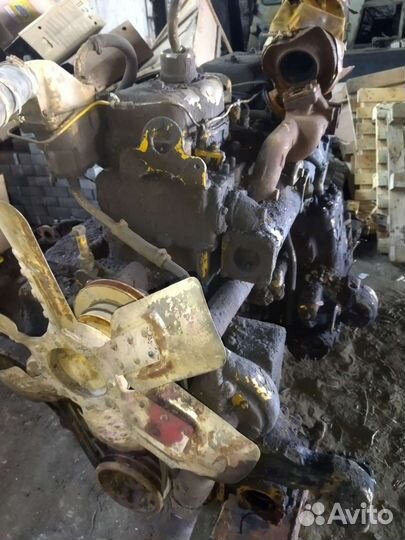 Запчасти к трактору д180