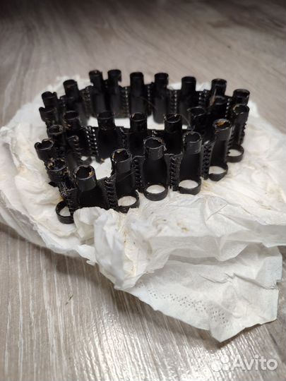 Металлическая цепь