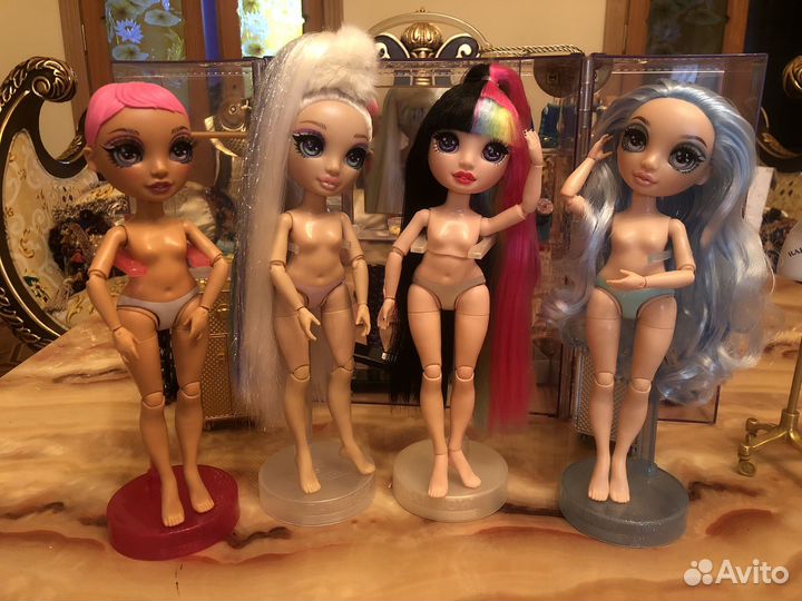 Rainbow high студия Avery