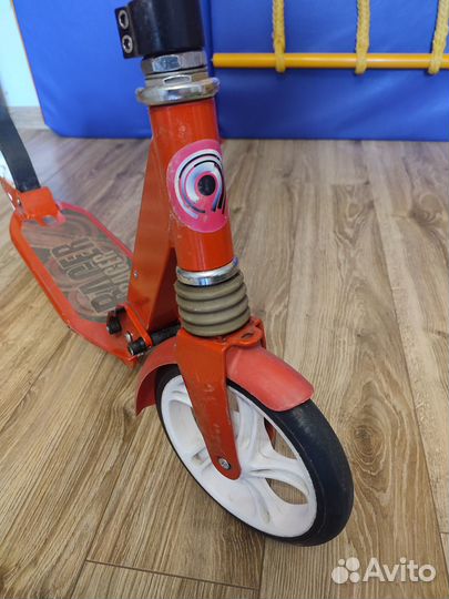 Самокат HelloWood Racer Red