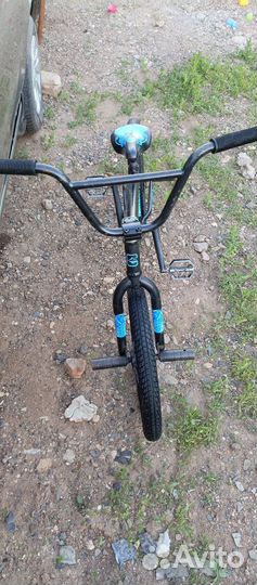 Трюковой велосипед BMX