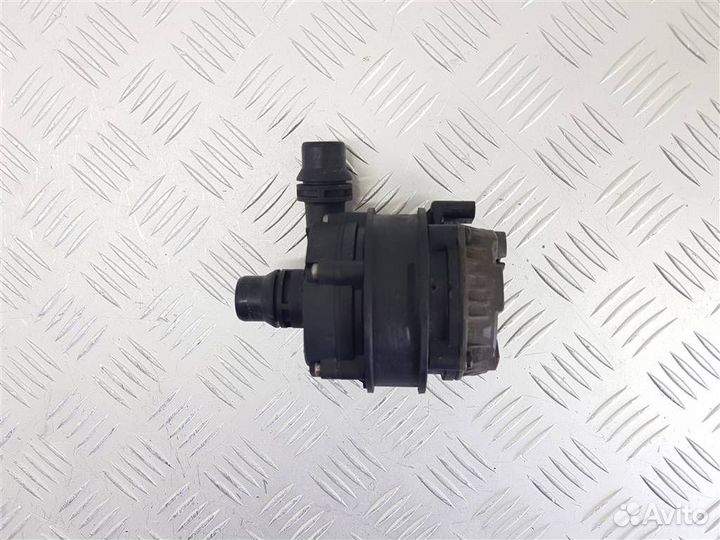 8637953 Насос антифриза дополнительный BMW 4 F32