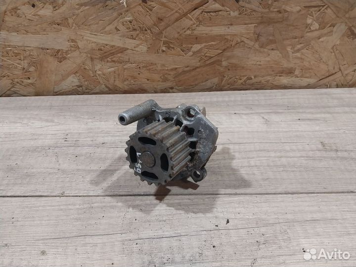 Водяной насос Volkswagen Passat B5 1.9 помпа