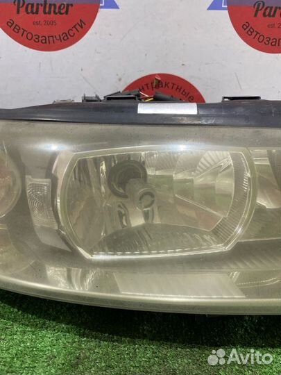 Фара передняя правая Volvo V70 SW61 B5244S 2005