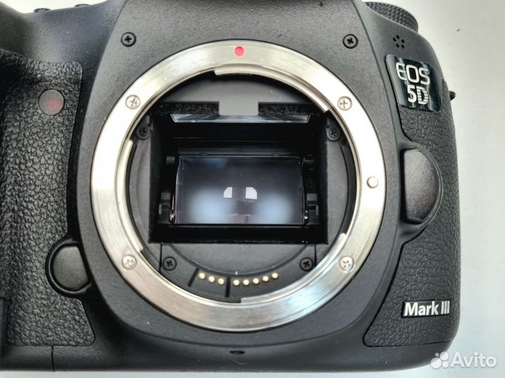 Фотоаппарат Canon EOS 5D Mark III body