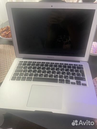 Apple MacBook Air 13.3/1.3 GHz/4GB/128GB 2013