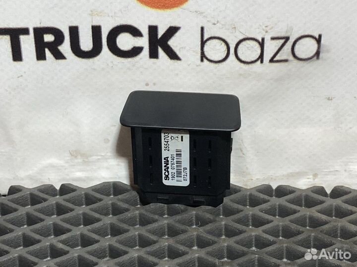2554703 Заглушка Scania 6-series