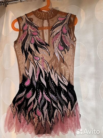 Костюмы для художественной гимнастики