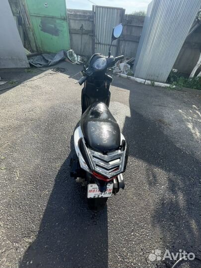 Скутер SYM Jet4 125