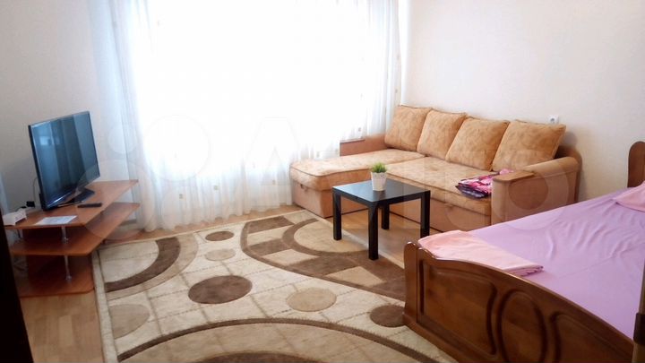 1-к. квартира, 45 м², 2/10 эт.