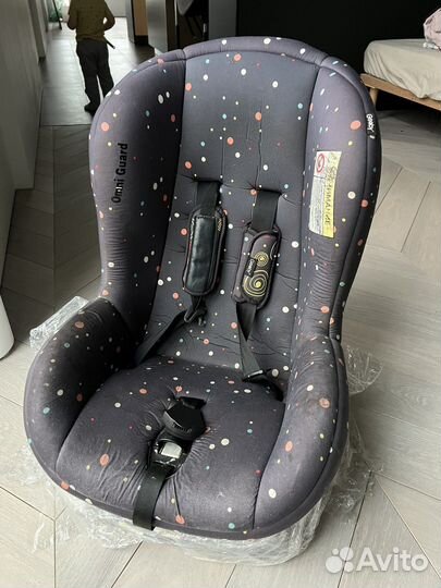 Автокресло geoby omny guard