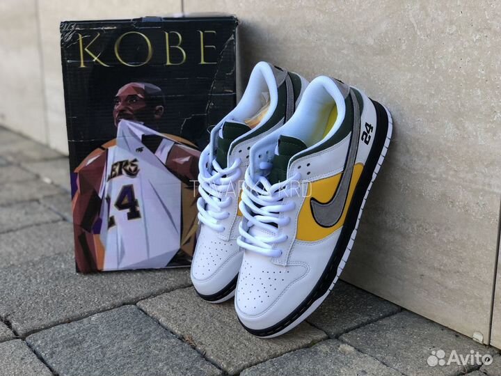 Кроссовки Nike SB Dunk Low Kobe Bryant
