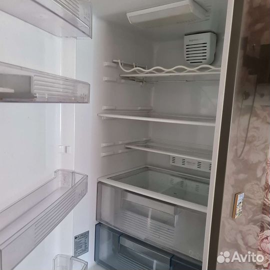 Холодильник бу, на запчасти