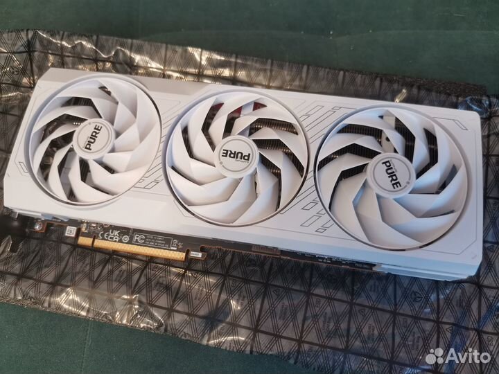 Sapphire 7800 xt Pure