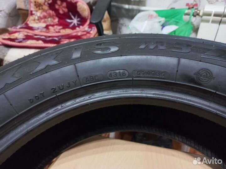 Maxxis Bravo HP-M3 225/60 R17 99H