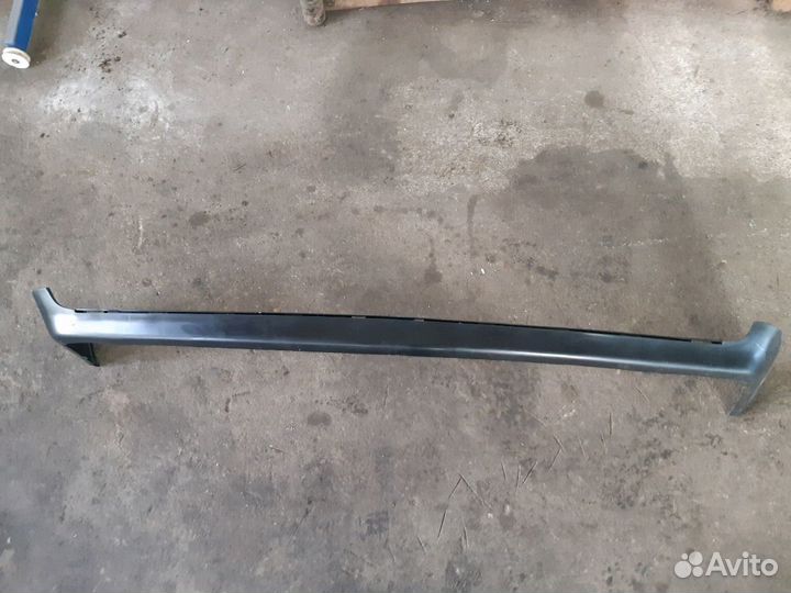 Губа бампера Mercedes Benz W210