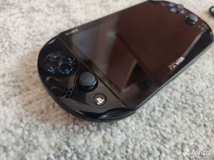 Прошитая PS Vita Slim 8Gb+игры