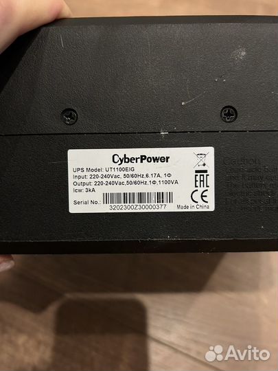 Бесперебойник ибп CyberPower UT1100EIG