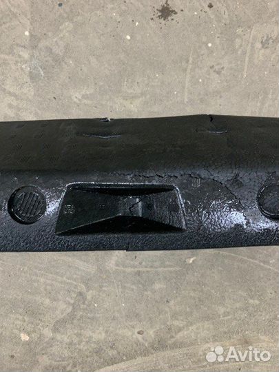 Абсорбер Toyota Land Cruiser 200 2016