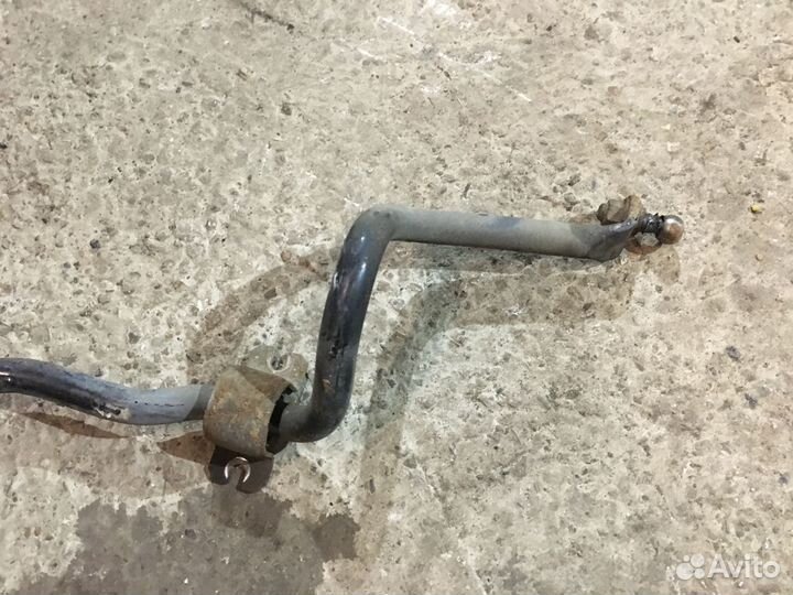 Стабилизатор передний Opel Astra H