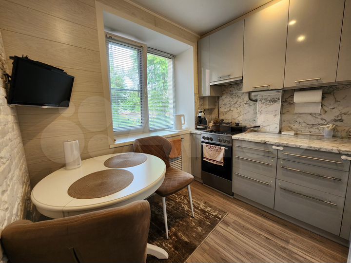 1-к. квартира, 30,7 м², 1/5 эт.