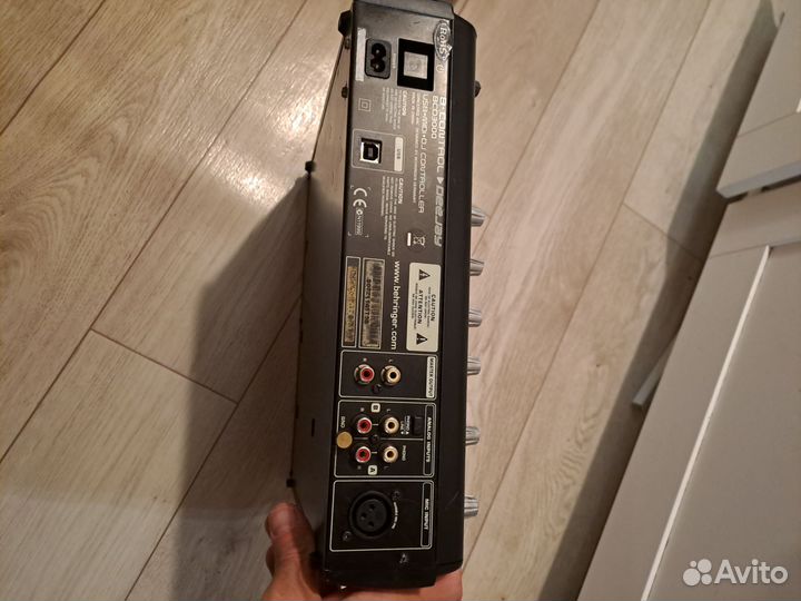 Dj контролер behringer bcd3000
