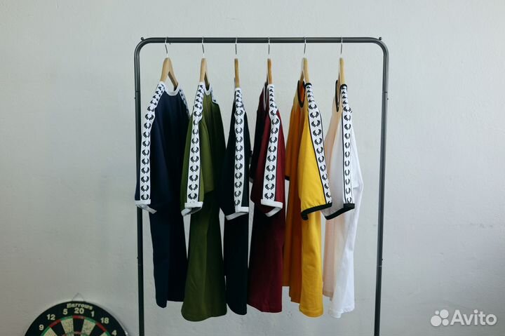 Женские футболки Fred Perry оптом