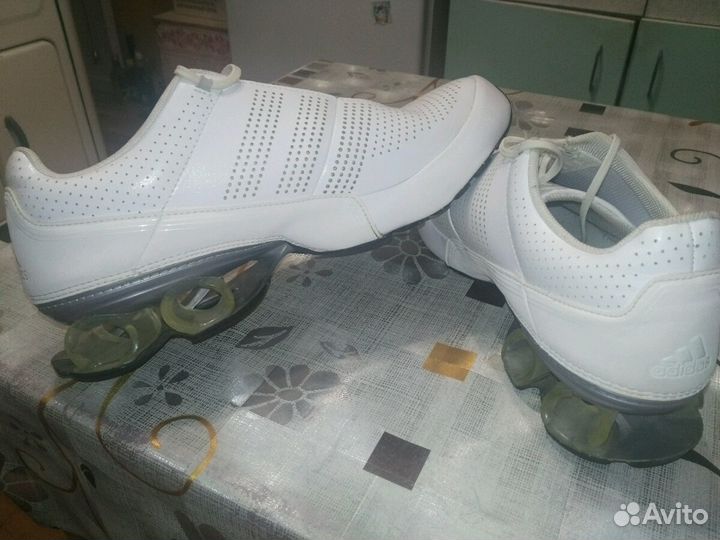 Adidas 2025 bounce 2011