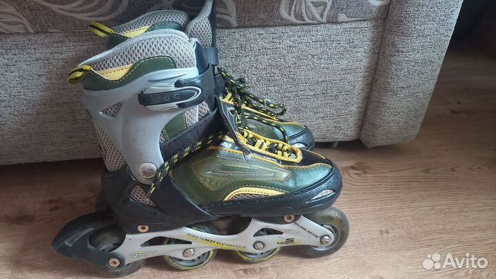 Роликовые коньки