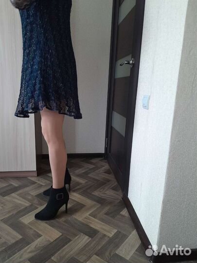 Платье вечернее