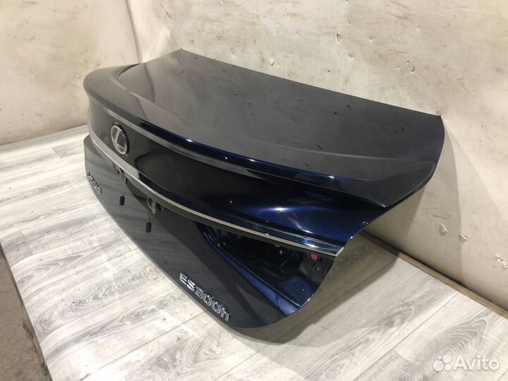 Lexus es 2019 - крышка багажника багажника 8x5